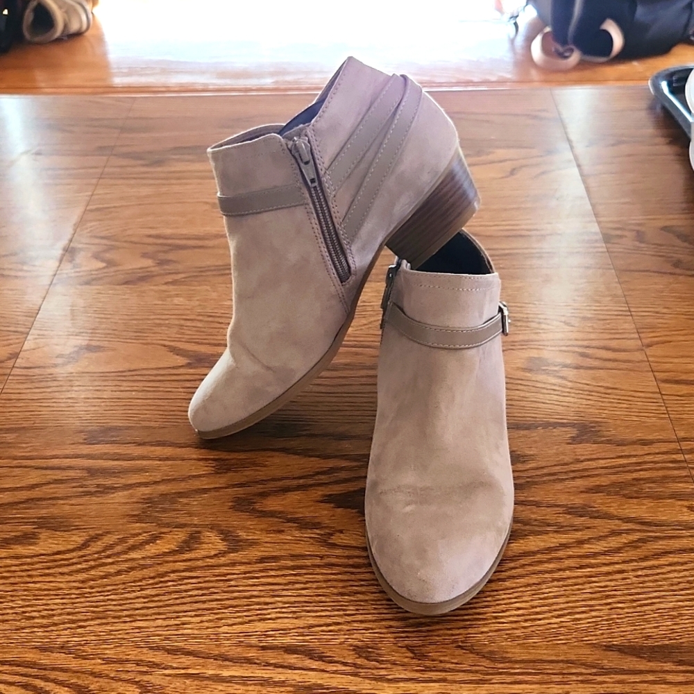 Ankle boots